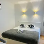 Apartamento's Sarkar Alloggio in famiglia Lisbona