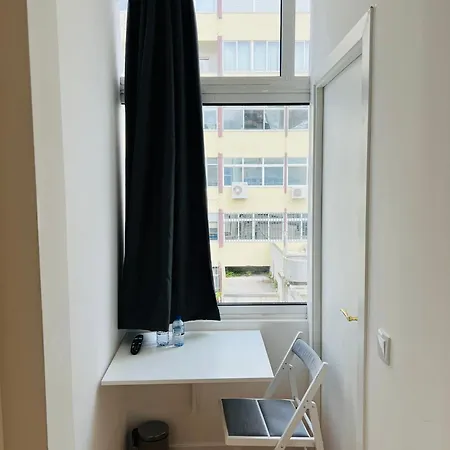 Проживання в сім'ї Apartamento's Sarkar *
