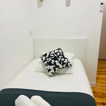 Проживання в сім'ї Apartamento's Sarkar Лісабон