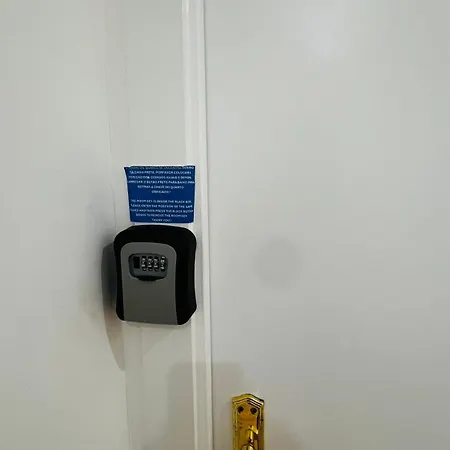 Apartamento's Sarkar *