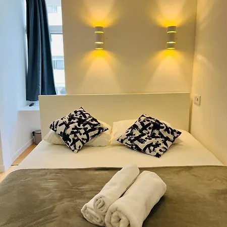 Apartamento's Sarkar منزل للإقامة