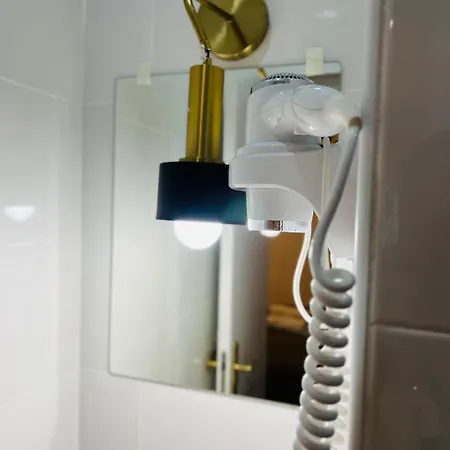 홈스테이 Apartamento's Sarkar