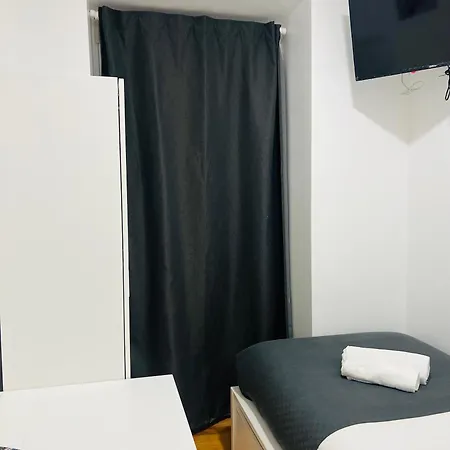 Apartamento's Sarkar