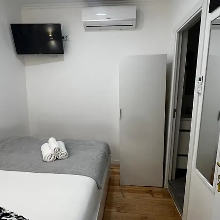 Apartamento's Sarkar Kwatera prywatna *